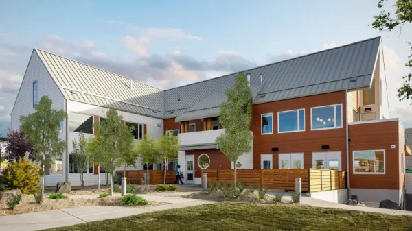 So that no one faces cancer alone, the new Wellspring building, the Randy O’Dell House in Calgary, Alberta, has been designed with community-based support in mind.